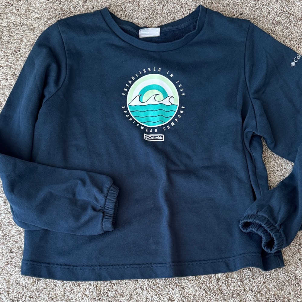 Columbia crew neck sweatshirt